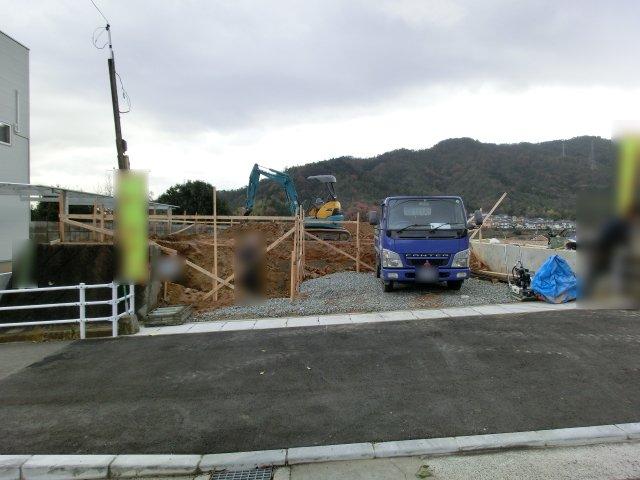 Local appearance photo.    Hito good