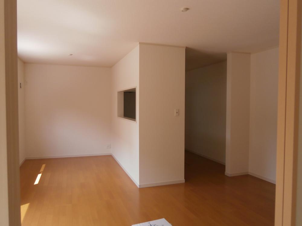 Living. Local (September 2013) Shooting