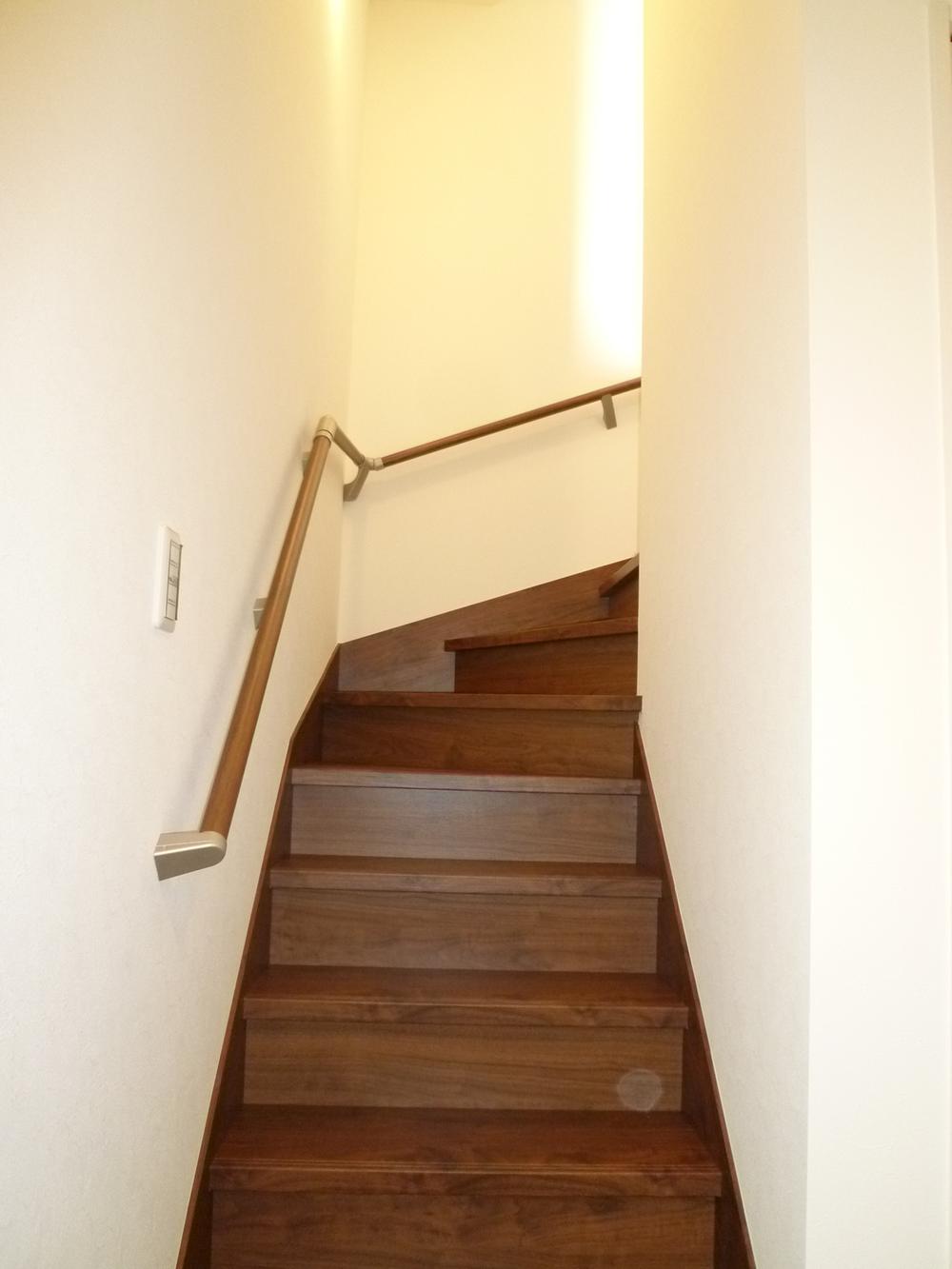 Other introspection. It is a staircase with a handrail