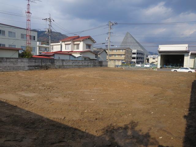 Local land photo. Local (12 May 2013) Shooting