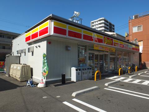 Convenience store. Daily Yamazaki 595m to Hiroshima Shimogion shop