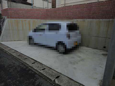 Local appearance photo. Parking lot