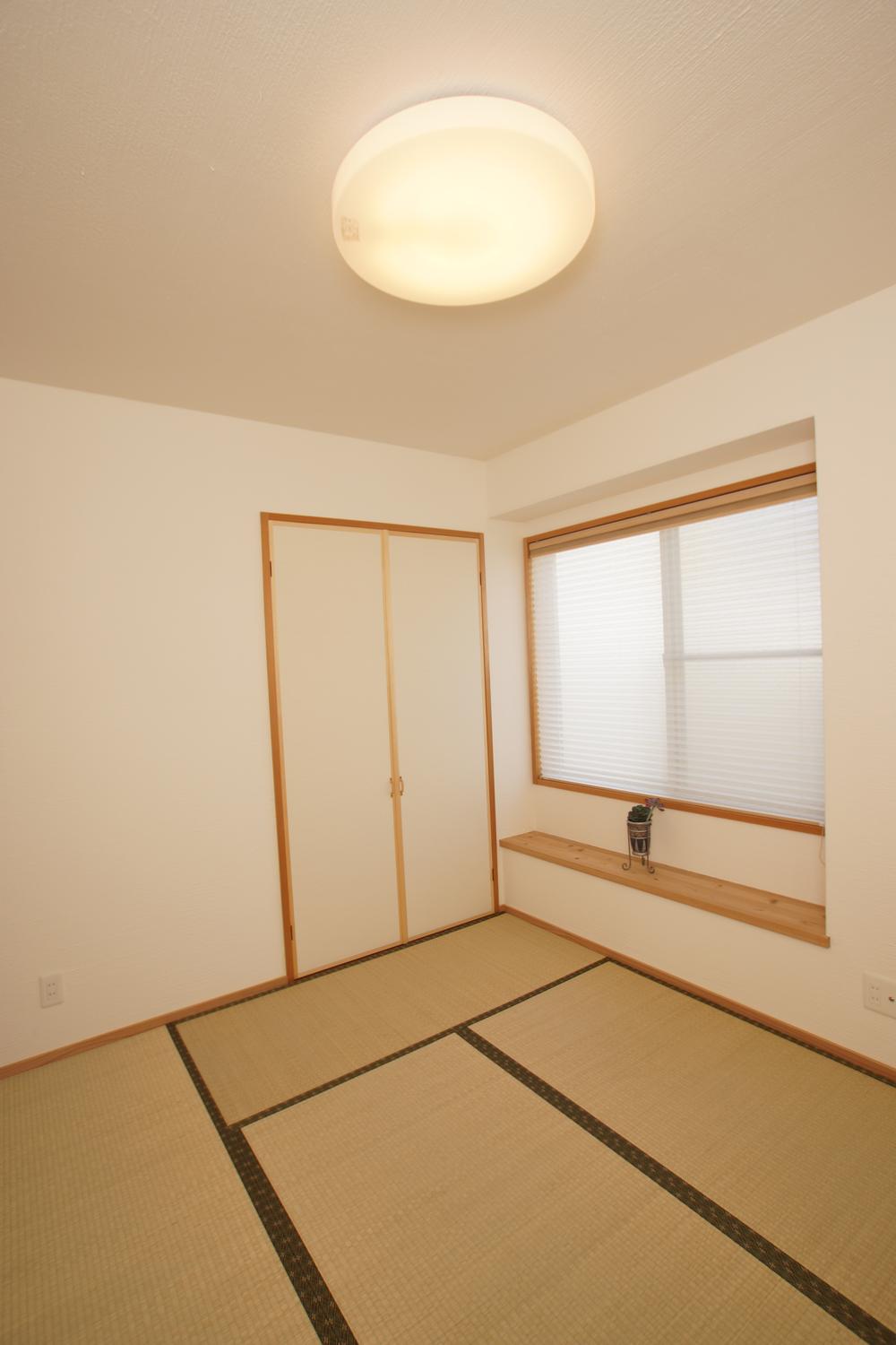 Non-living room. Indoor (12 May 2013) Shooting ・ First floor Japanese-style room