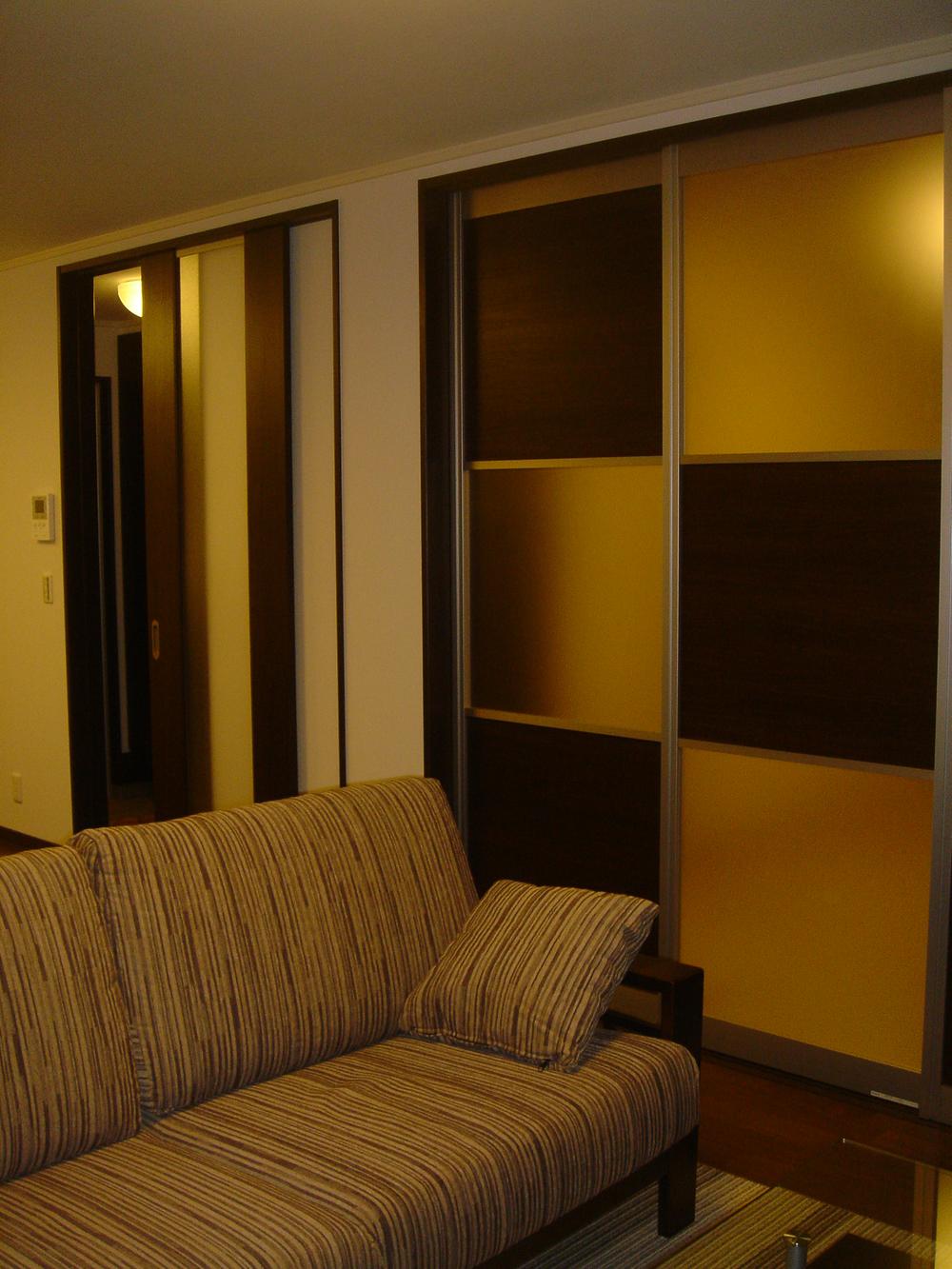 Other introspection. The partition of the room, Partition of a Japanese-style room in certain types of height has adopted the accent panel