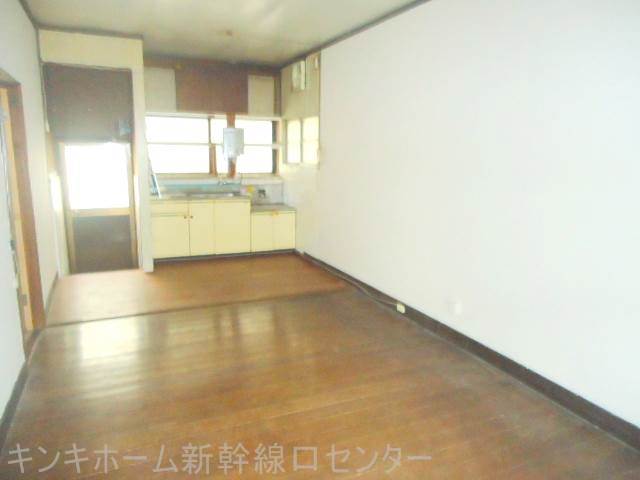 Living and room. Living comfortably