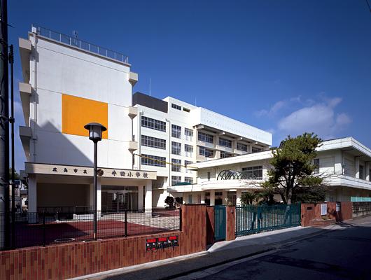 Primary school. 1421m to Hiroshima Municipal Ushida Elementary School