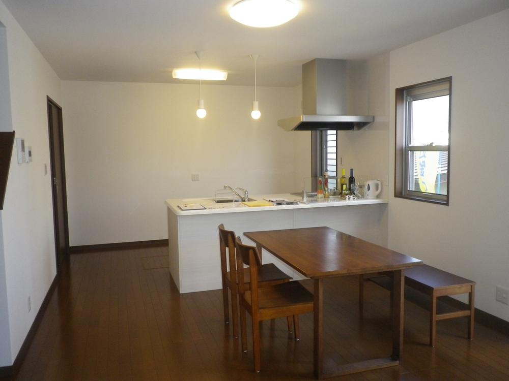 Living. Local (August 2013) Shooting