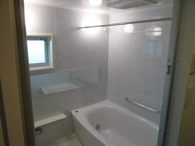 Bathroom. Indoor (September 2013) Shooting