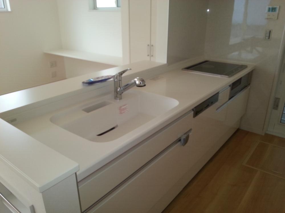 Kitchen. Indoor (March 2013) Shooting