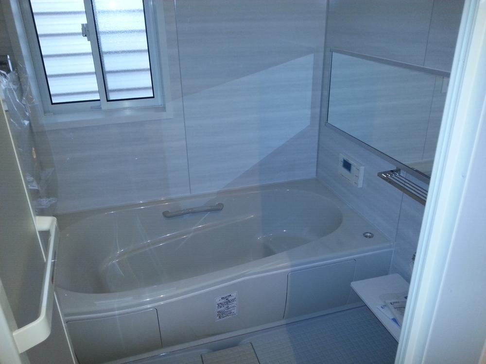 Bathroom. Indoor (March 2013) Shooting