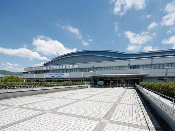 Surrounding environment. Higashi-ku Sports Center (about 40m / 1-minute walk)