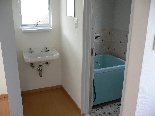 Washroom. Wash ・ bathroom