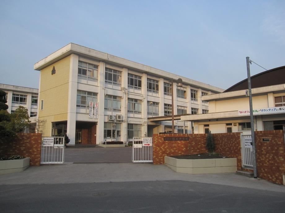 Junior high school. 1459m to Hiroshima City Museum of yellow from Garcinia spicata Hook Junior High School