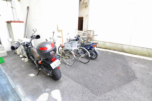 Other common areas. ☆ It is a bicycle parking space ☆