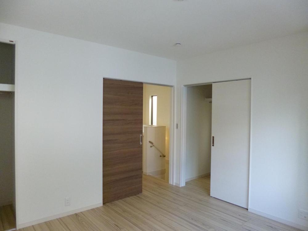 Non-living room. (December 2012) Shooting