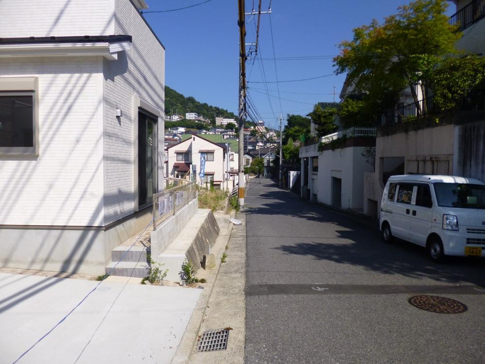 Local photos, including front road. (July 2013) Shooting