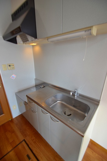 Kitchen. ☆ It is perfect also dishes ☆