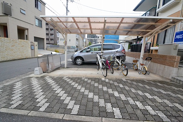 Other common areas. ☆ It is a bicycle parking space ☆
