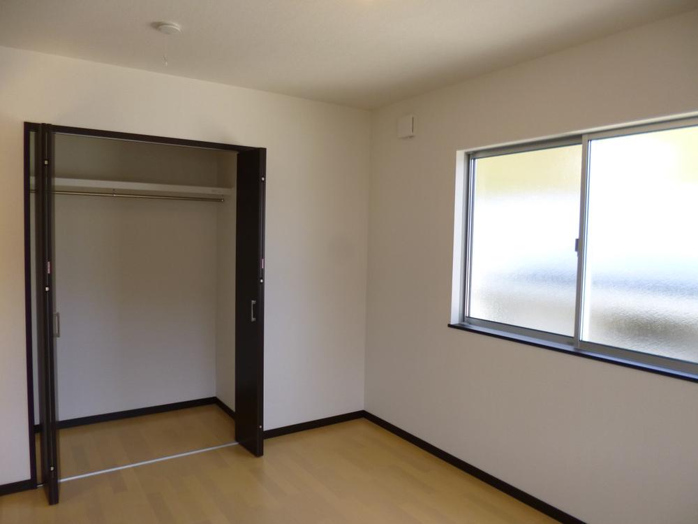 Non-living room. (October 2013) Shooting