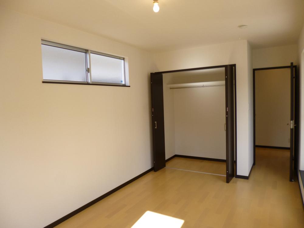 Non-living room. (October 2013) Shooting