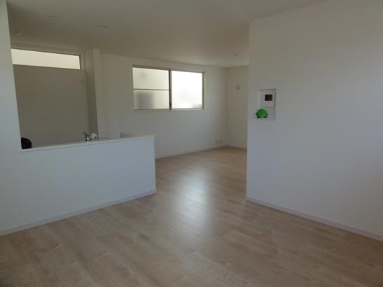 Living. Local (11 May 2013) Shooting 