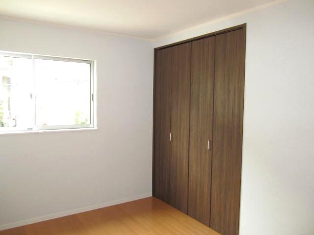 Non-living room. Room (August 2013) Shooting