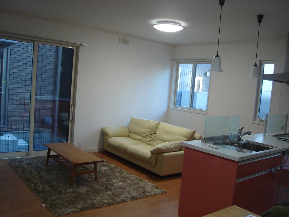 Living. Indoor (11 May 2013) Shooting