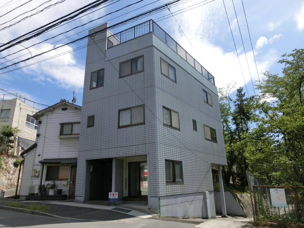 Local appearance photo. Local (August 2013) Shooting