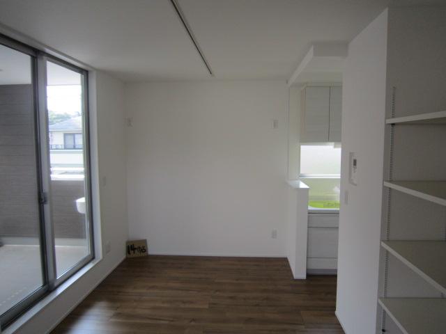 Living. Indoor (July 2013) Shooting Storage is a living dining room shelves with