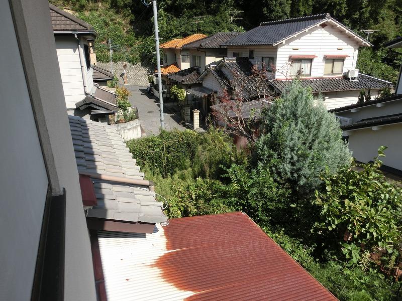 View photos from the dwelling unit. View from the site (October 2013) Shooting