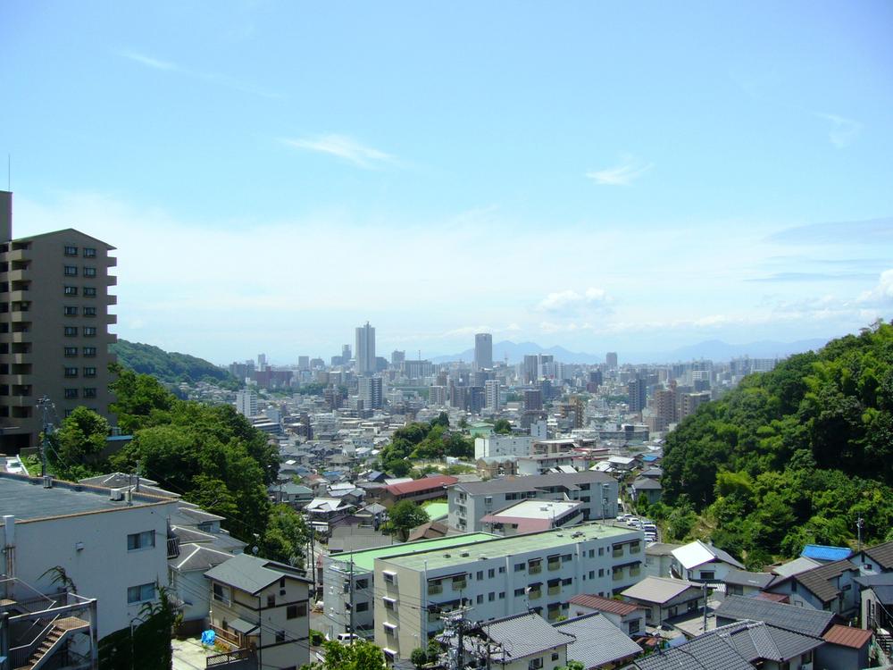 View photos from the dwelling unit. View from the balcony (July 2013 shooting)