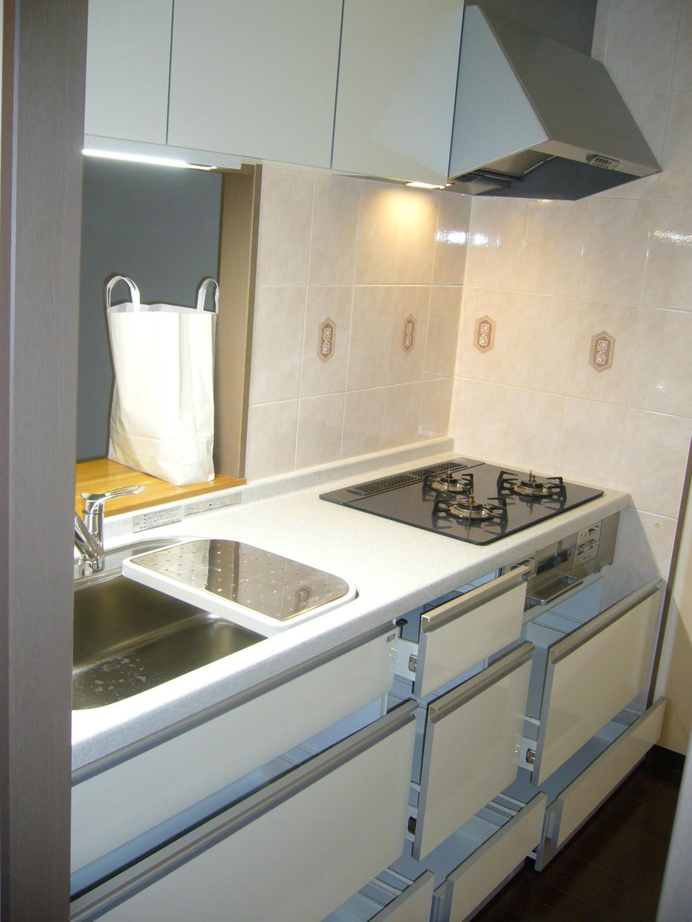 Kitchen. System Kitchen (2013 November shooting)
