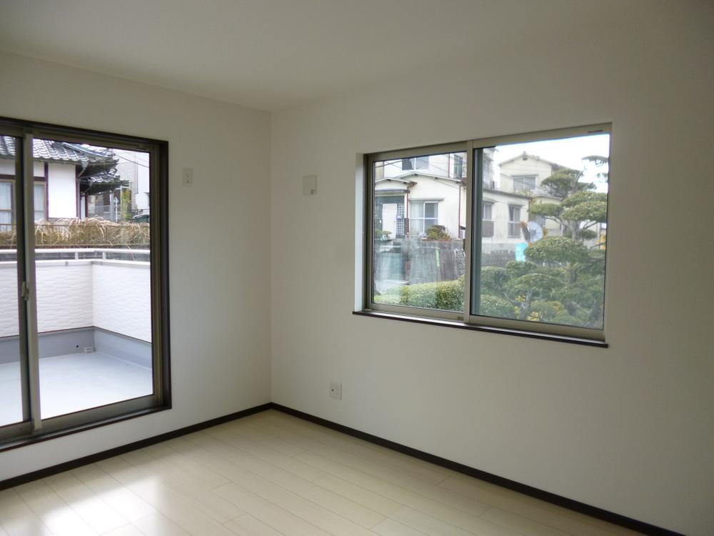 Non-living room. (November 2013) Shooting