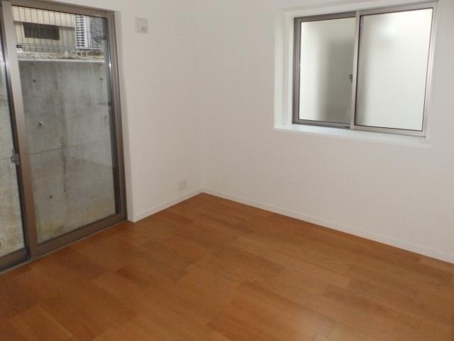 Receipt. 1F Storeroom