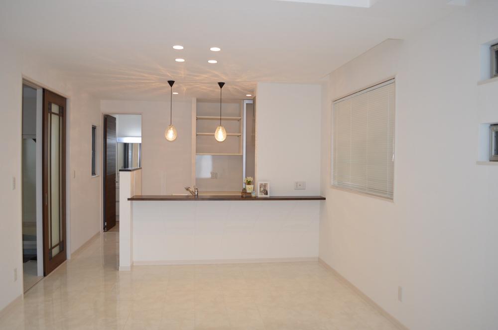 Living. Indoor (11 May 2013) Shooting