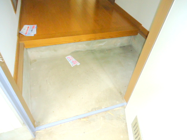 Other Equipment. Entrance