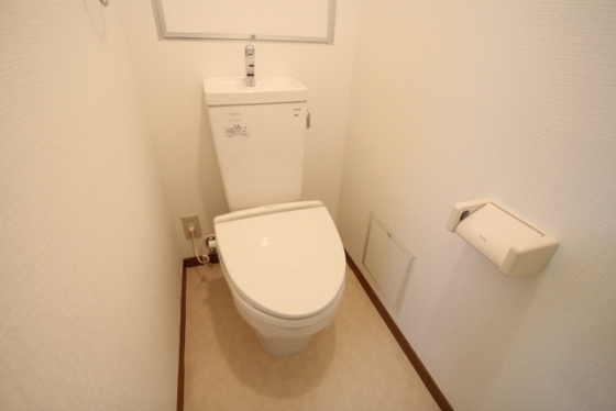 Toilet