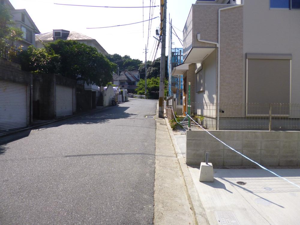 Local photos, including front road. (July 2013) Shooting