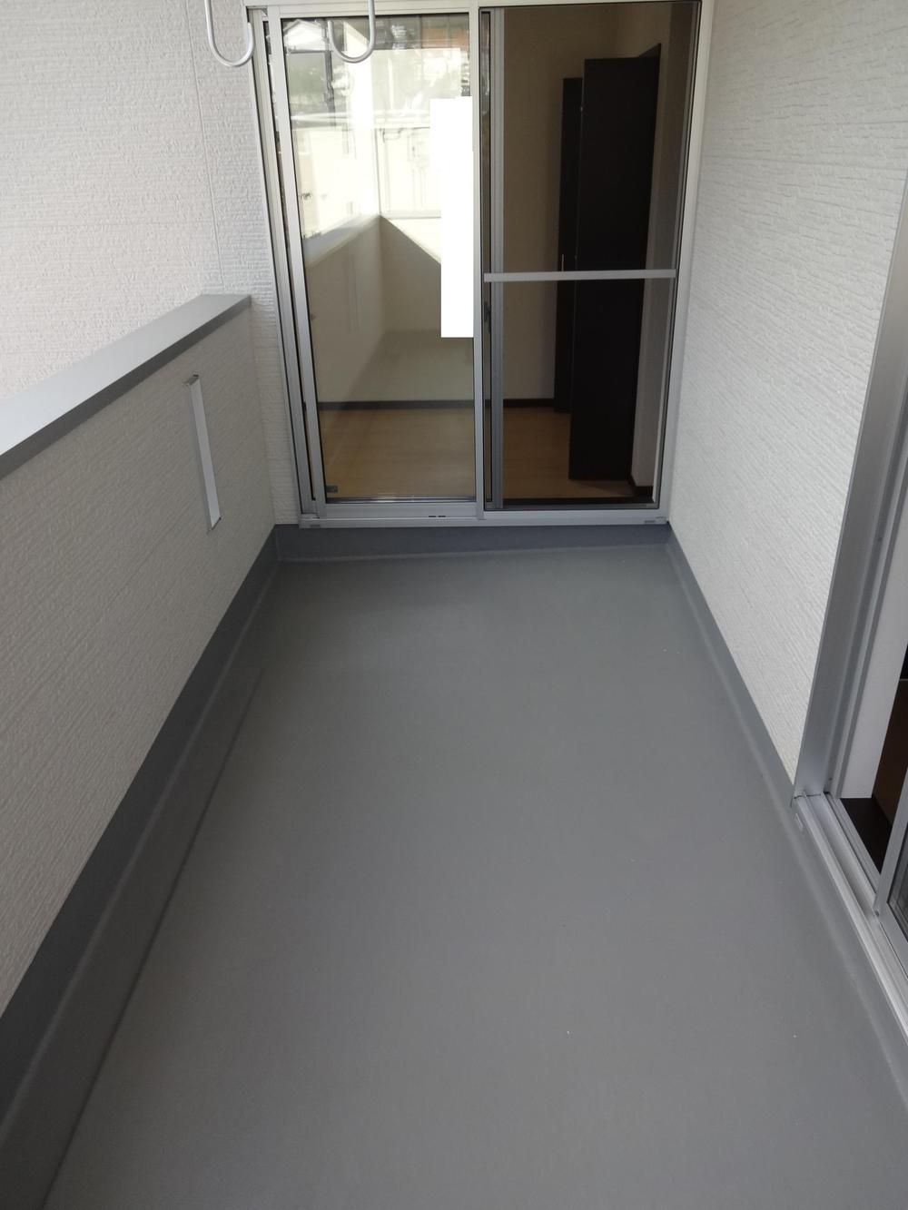 Balcony. Local (10 May 2013) Shooting