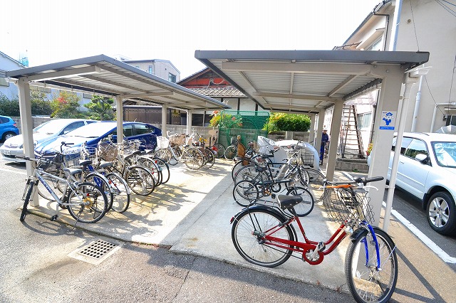 Other common areas. ☆ It is a bicycle parking space ☆