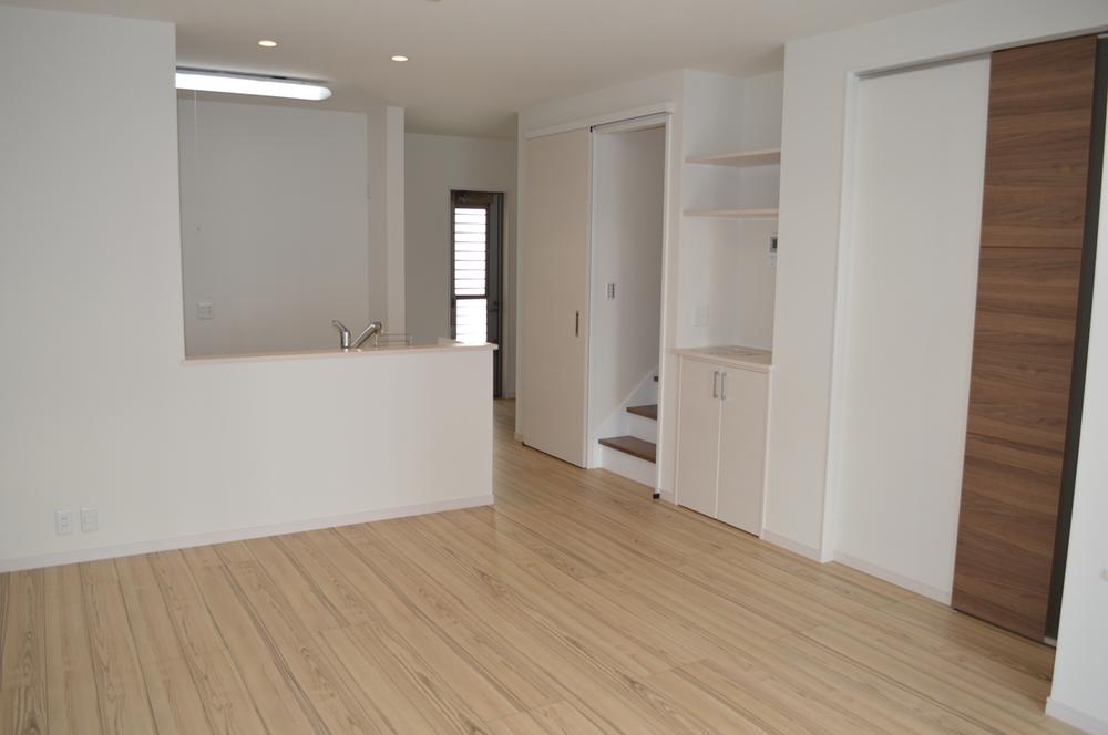 Living. Indoor (11 May 2013) Shooting