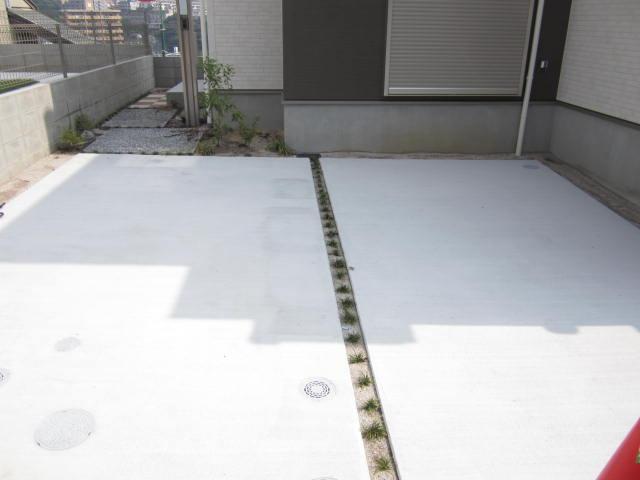 Parking lot. Local (August 2013) Shooting