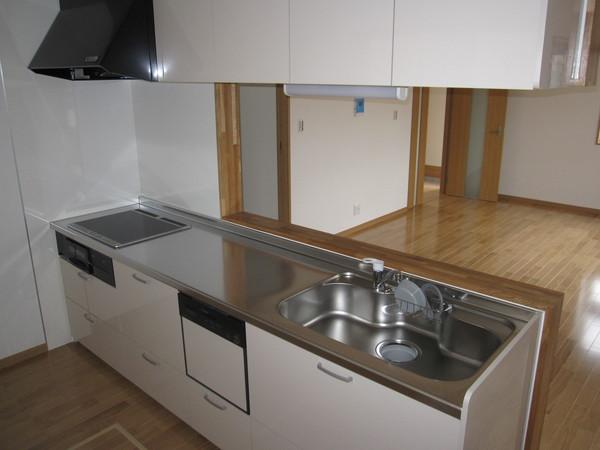 Kitchen. Same specifications Photos