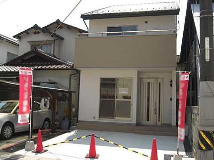 Local appearance photo