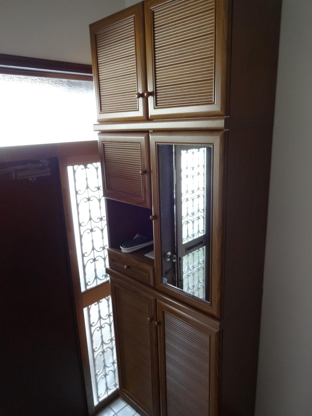 Entrance. Indoor (11 May 2013) Shooting