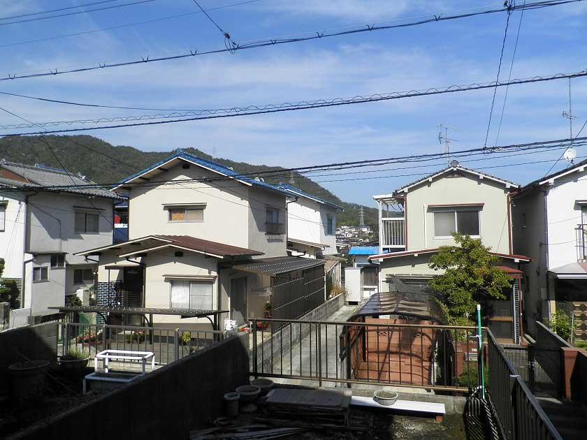 View photos from the dwelling unit