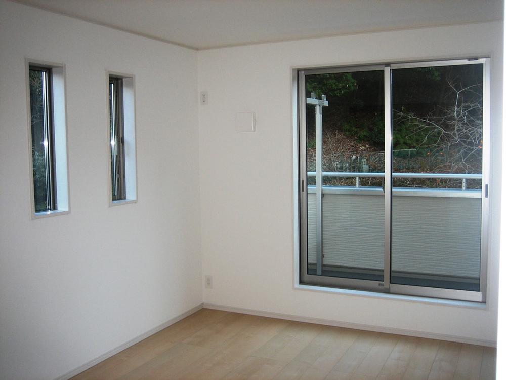 Non-living room. Indoor (12 May 2013) Shooting