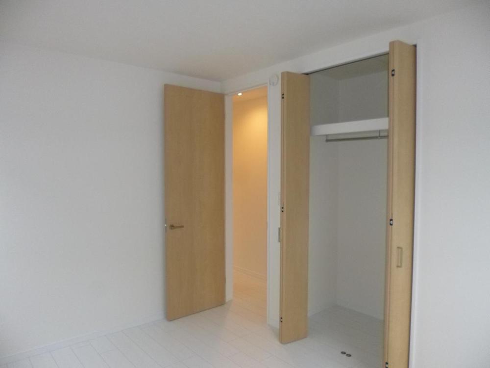 Non-living room. (October 2013) Shooting