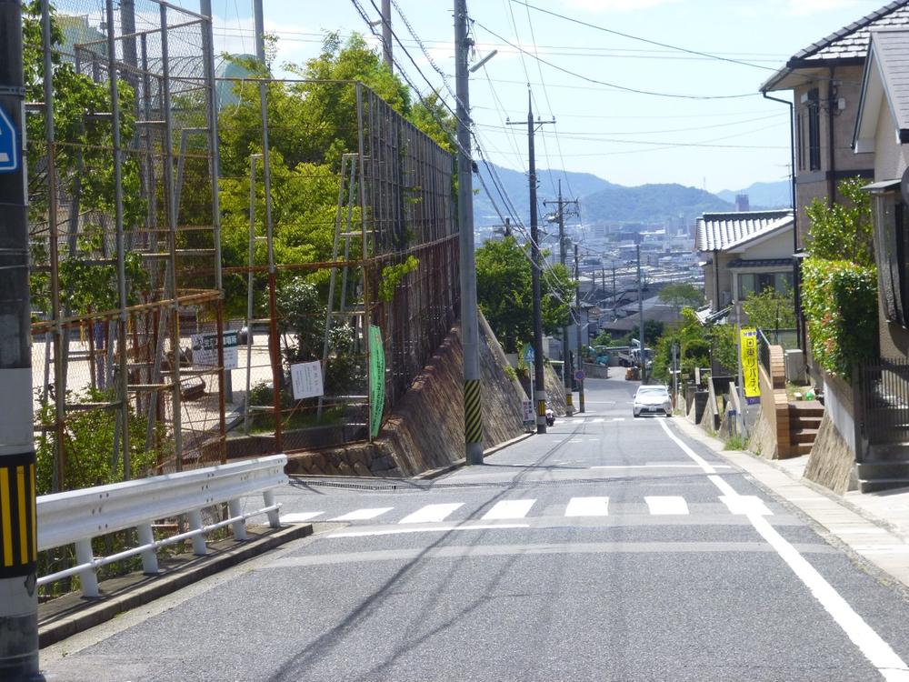 Local photos, including front road. Local (September 2013) Shooting