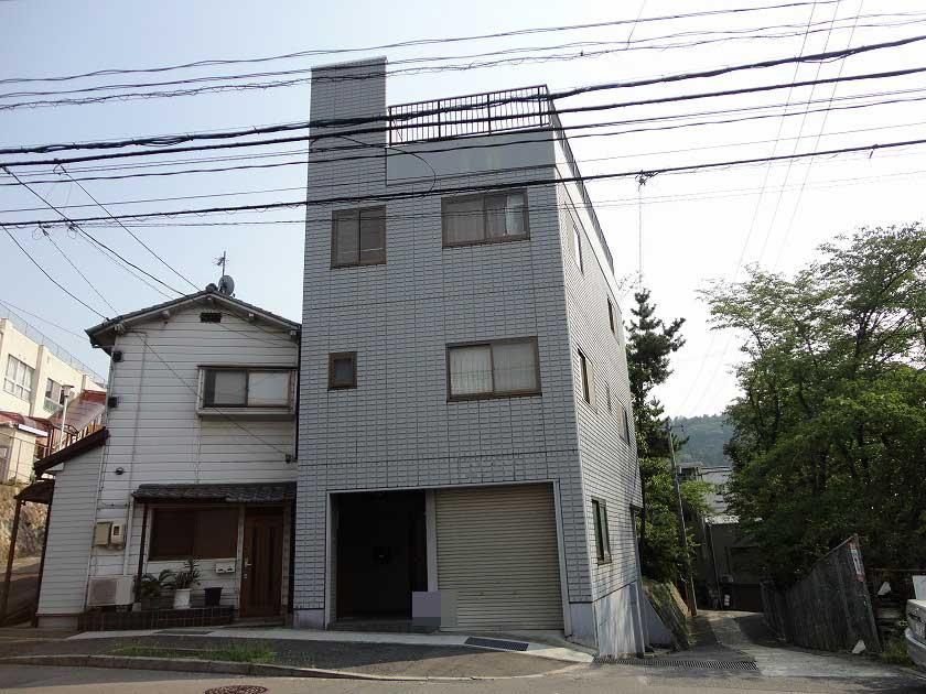 Local appearance photo